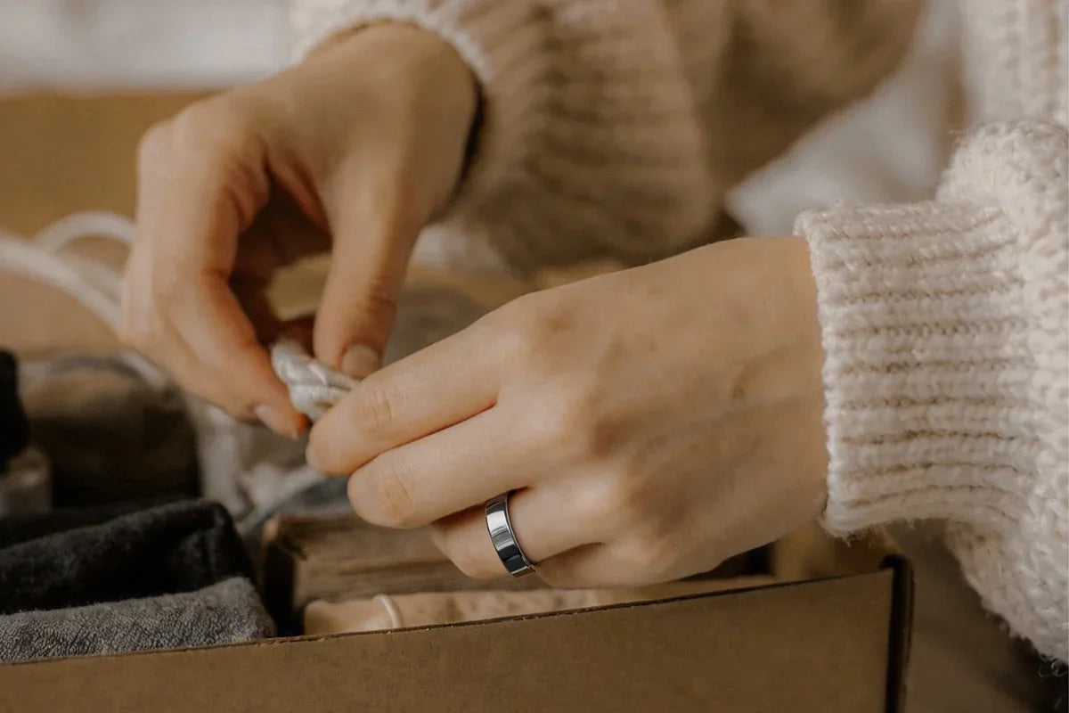 Why the Finger Outperforms the Wrist for Health Tracking