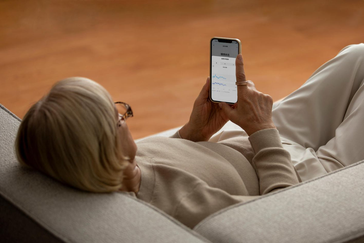 What Is HRV in a Smart Ring and Why Does It Change Overnight?