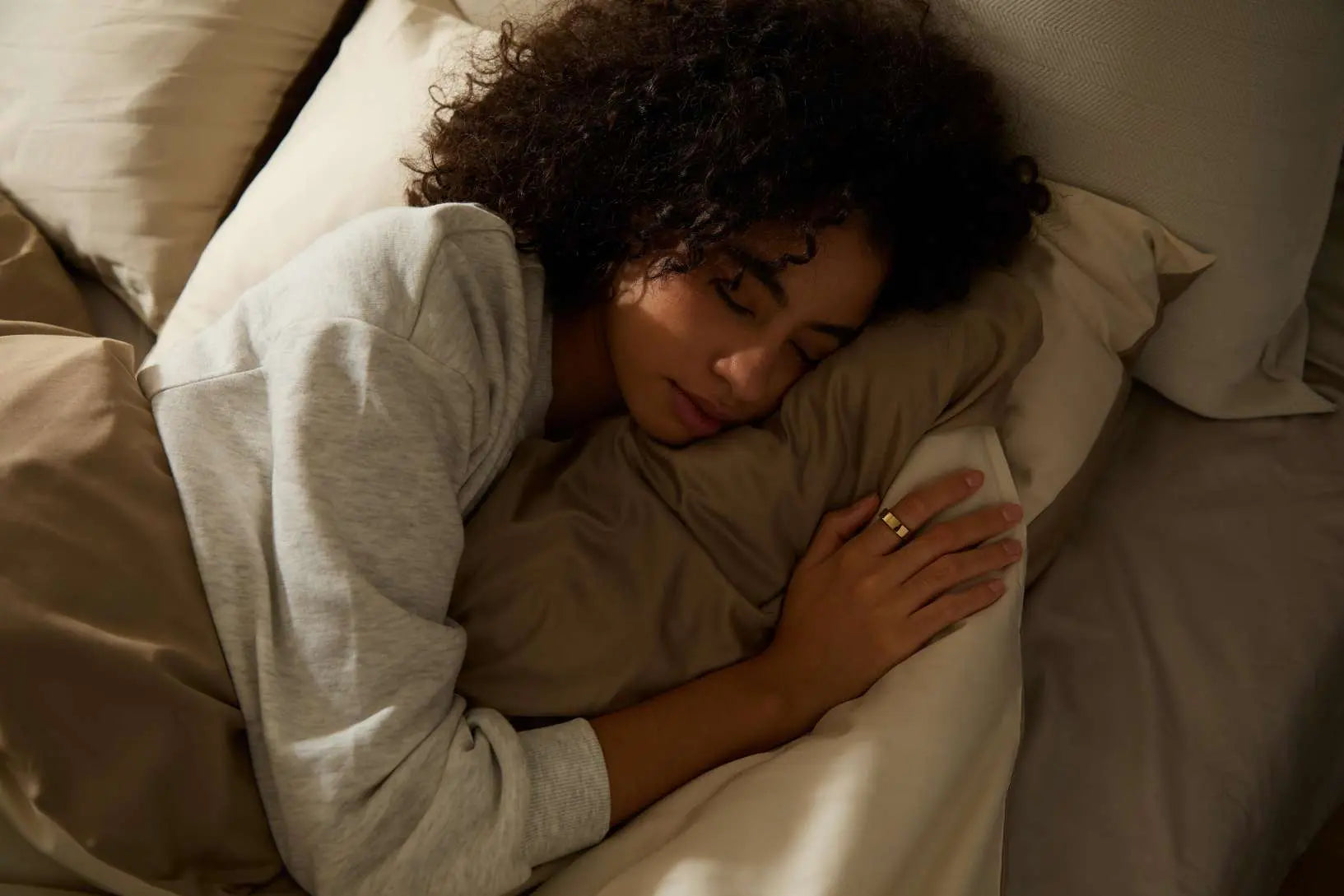 Pink Noise vs White Noise: Which Is Better for Sleep?