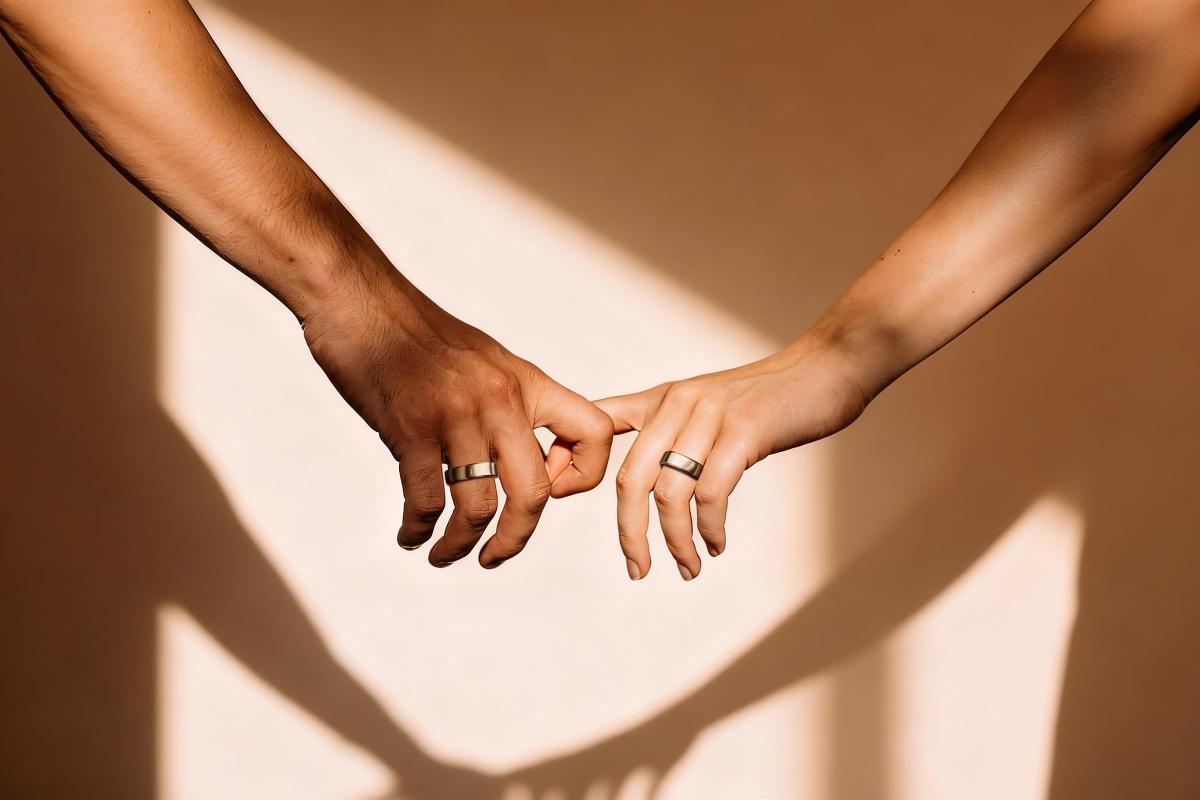 The Valentine's Gift That Keeps on Giving: RingConn Smart Ring