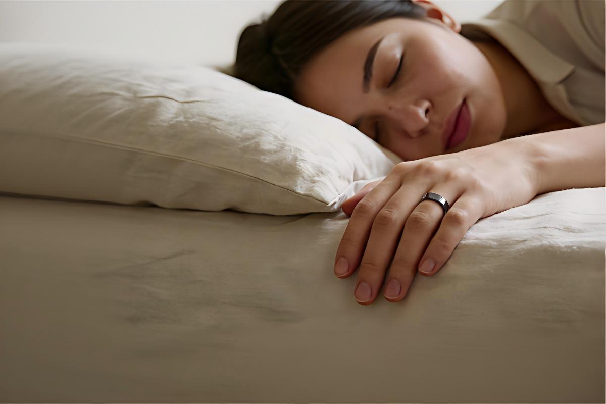 Why Sleeping In on Weekends Can Leave You Feeling Drained